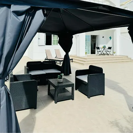 Canaryislandshost L Magenta * 卡门港