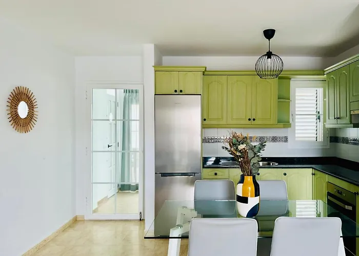 Canaryislandshost L Magenta Apartman